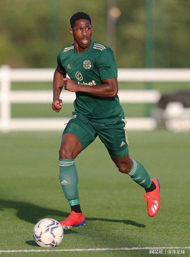 阿森纳门将多次救险，当选全场最佳球员，认为提供所有孩子文化.的简单介绍