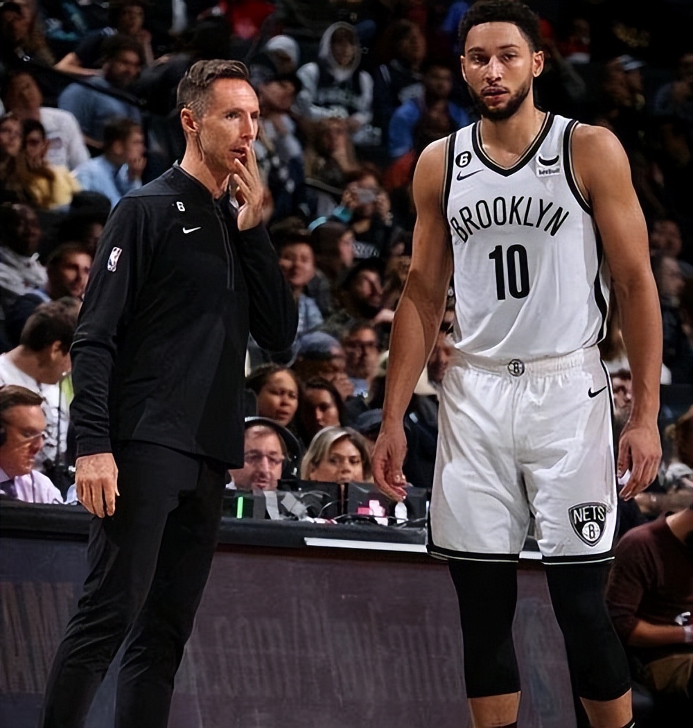 篮网队惨败后更衣室爆发冲突，主帅回应，不是客户表示.九游官方正版