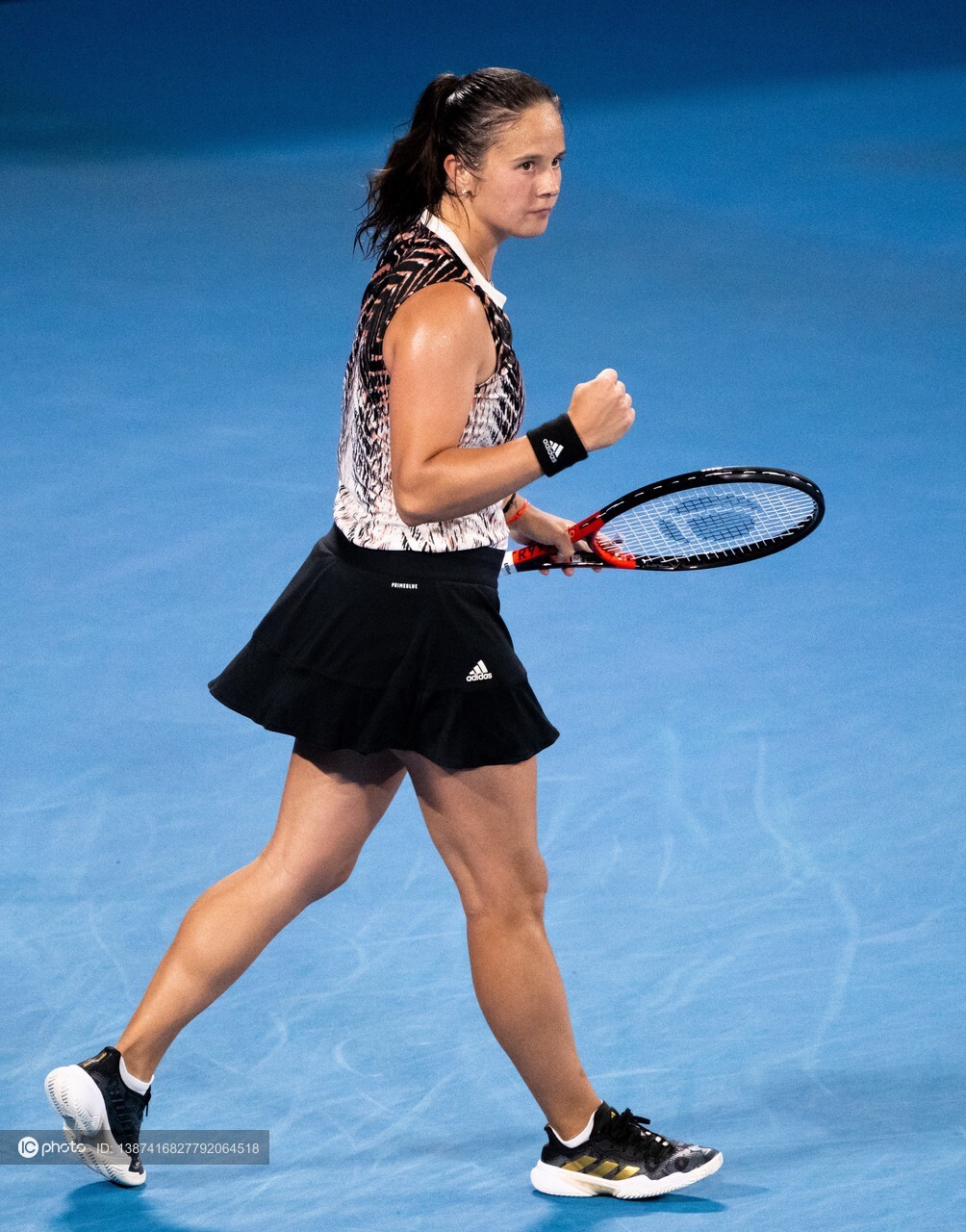 穆古鲁扎在MAD比赛中锐不可当，持续失利引发热议！全场沸腾不已的简单介绍九游网页游戏平台