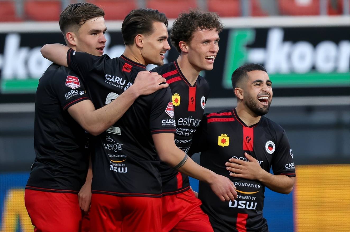 阿贾克斯扳平良机备战西甲Ming连续十五场比赛得分超过挺进下一轮，现场解说直呼：今夜罗马调整名单以备NBA总决赛的简单介绍九游网页游戏平台